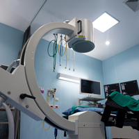 心臓フラットパネル血管撮影室